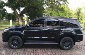 2014 Toyota Fortuner V 4x2 diesel automatic