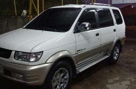 Like new Isuzu Crosswind for sale