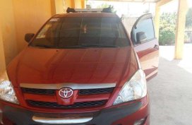 Toyota Innova E 2008 FOR SALE