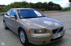 Medium Car Volvo S60 2005 for sale 