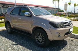 Toyota Fortuner 2006 Automatic Gasoline P468,000