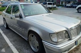 Mercedes Benz E260 W124 AMG for sale 