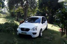 For sale Kia Carens 2011 manual tranny.