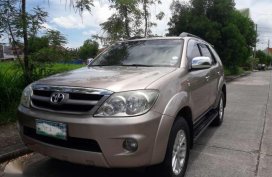 2007 TOYOTA Fortuner G diesel FOR SALE
