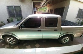 2002 Nissan Frontier 4x2 MT Limited Edition 