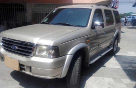 For sale Ford Everest 2005 Automatic tranny 4x2