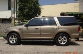 Almost brand new Ford Expedition Gasoline