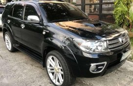 Toyota FORTUNER 3.0V 4x4 DSL AT 2009 