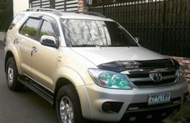 2008 Toyota Fortuner 2.5G. A/T. Turbo Diesel 1st lady owner