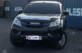 Isuzu Mux 2016 Model MT 4x2 for sale 