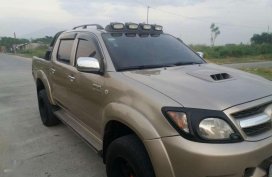2005 Toyota Hilux 4x4 diesel FOR SALE