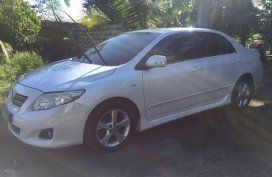 2010 Toyota Altis 16V pearl white FOR SALE