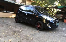 SELLING HYUNDAI i10 1.1 GLS AT 2012