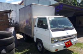 Mitsubishi L300 2012 for sale 