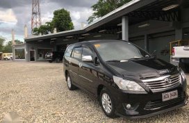 SELLING TOYOTA Innova 2014 G variant