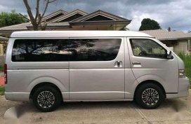FOR SALE TOYOTA HI-ACE GL GRANDIA 2013