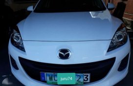 Mazda 3 2013 model automatic FOR SALE