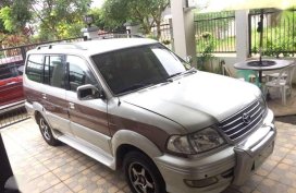 2004 Toyota Revo VX200 Gas AT