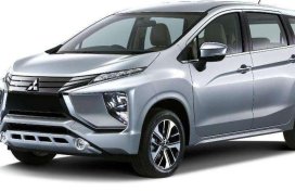 2018 Mitsubishi Expander GLS Sport AT vs Rush Best Deal Promo
