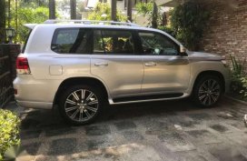 2018 Toyota Land Cruiser for sale