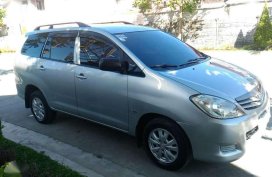 For sale Toyota Innova 2010