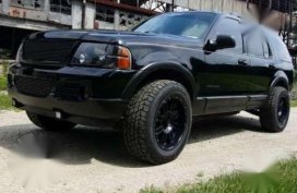 2005 Ford Explorer eddie bauer FOR SALE