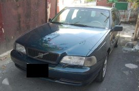 Volvo Station Wagon V70 1999 Model