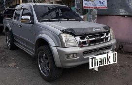 Isuzu Dmax automatic 4x2 model 2005