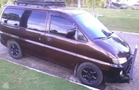 SELLING HYUNDAI Starex offroad 2005