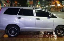 For sale 2013 Toyota Innova E variant. Gas AT.