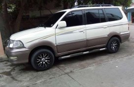 Toyota Revo SR 2004 model Manual transmission