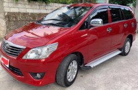 Red Toyota Innova 2.5E DSL MT 2014 for sale