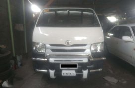 TOYOTA Hiace Commuter 2015 Manual 2.5L