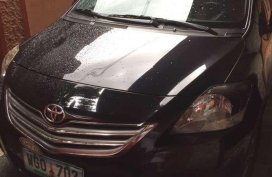 Selling Toyota Vios g a/t 2013 model
