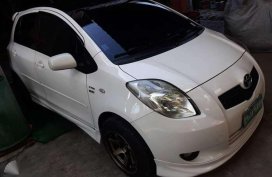 For sale Toyota Yaris (negotiable) 2008 model