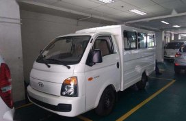 Hyundai H100 Euro 4 Shuttle Body Dual AC 6Speed Manual 2018