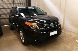 Almost brand new Ford Explorer Gasoline 2014
