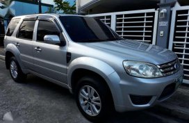 2010 Ford Escape Automatic 4X2 FOR SALE