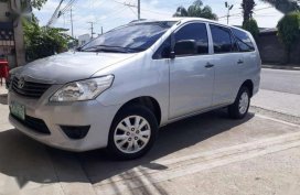 Toyota Innova E 2013 for sale