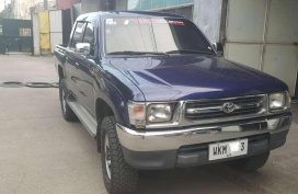Toyota Hilux 2000 for sale