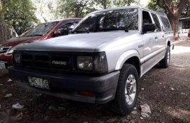 Like new Mazda B2200 for sale