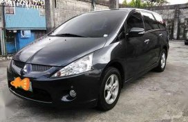 Mitsubishi Grandis 2009 for sale