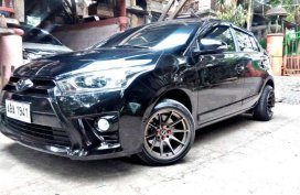 2015 Toyota Yaris G Automatic Transmission (smooth)