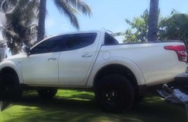 Well-kept Mitsubishi Strada for sale