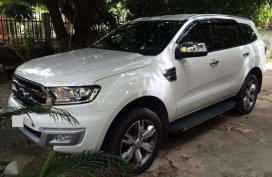Ford Everest 2.2 Titanium 4X2 AT 2016 FOR SALE