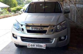 SELLING ISUZU DMAX 2016 Model