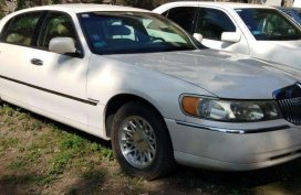 1998 Lincoln Town Car Car - Sedan