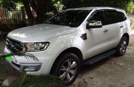 2016 Ford Everest Titanium 4x2 2.2 AT FOR SALE