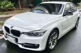 BMW 328i Sport Line 20Tkms AT 2014 Local Purchased