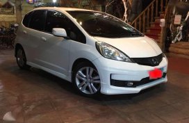 SELLING Honda Jazz ge 2012 cbu japan made